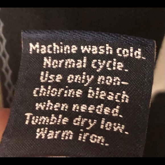 Croft and Barrow Vintage Hawaiian Shirt - Picture 4 of 5